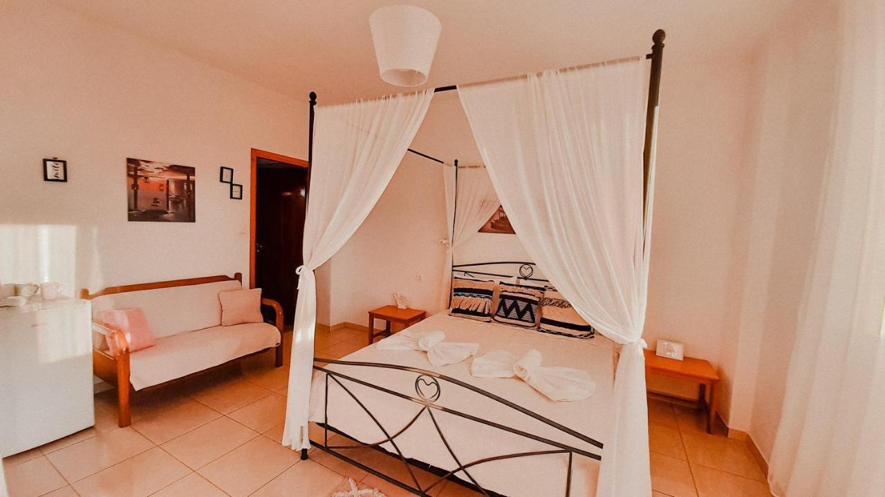 Lefteris Rooms Kámbos Exterior foto